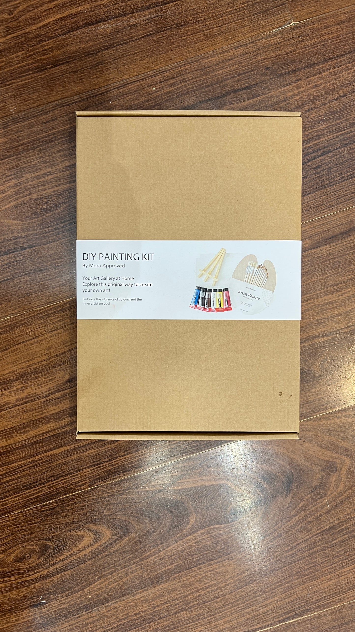 " Diy painting kit by Mora Approved"